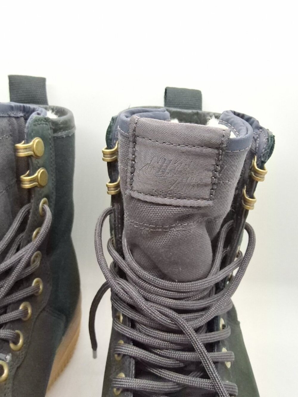 AF1 Nike SF Trainers Sneakers High Air Force Sherpa Size 8.5 Never Worn. No Box - Picture 8 of 16